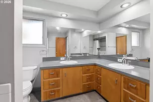 389 Maxwell Rd, Eugene, OR 97404 - Photo 18