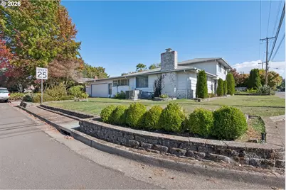 389 Maxwell Rd, Eugene, OR 97404 - Photo 20