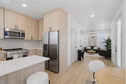 7043 SE 60th Ave, Portland, OR 97206 - Photo 6