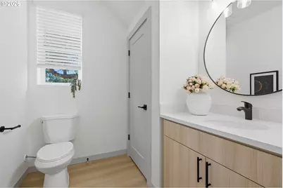 7043 SE 60th Ave, Portland, OR 97206 - Photo 8