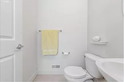 10565 NE Avery Way, Hillsboro, OR 97006 - Photo 28