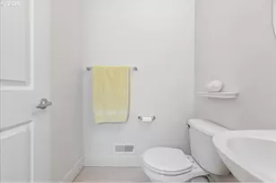 10565 NE Avery Way, Hillsboro, OR 97006 - Photo 28