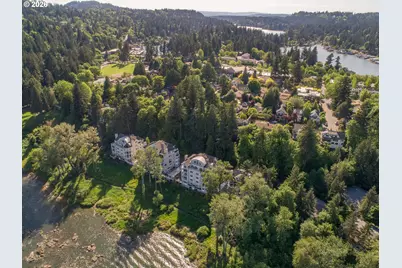 131 Furnace St #18, Lake Oswego, OR 97034 - Photo 1