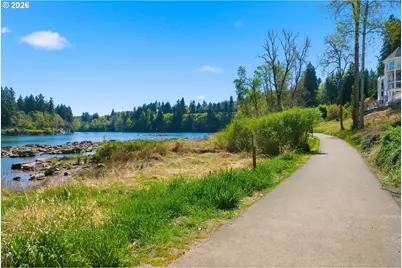 131 Furnace St #18, Lake Oswego, OR 97034 - Photo 6