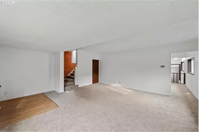 1392 N 8th St, Coos Bay, OR 97420 - Photo 4