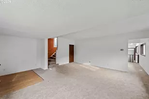 1392 N 8th St, Coos Bay, OR 97420 - Photo 4