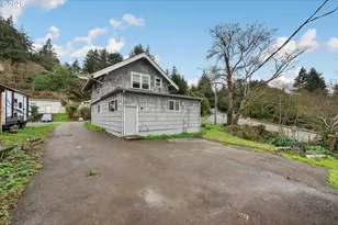 1392 N 8th St, Coos Bay, OR 97420 - Photo 34