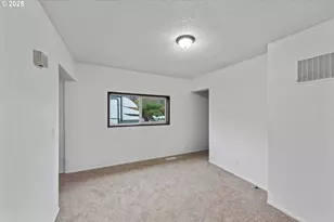 1392 N 8th St, Coos Bay, OR 97420 - Photo 28