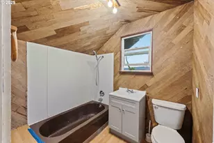 1392 N 8th St, Coos Bay, OR 97420 - Photo 26