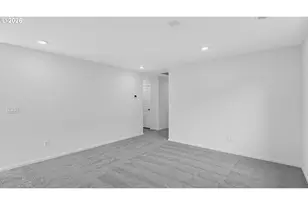 699 SW Minnesota St, Lebanon, OR 97355 - Photo 10