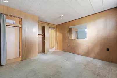1772 SE 135th Ave, Portland, OR 97233 - Photo 24