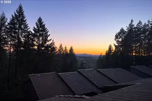 4405 Thunder Vista Ln, Lake Oswego, OR 97035 - Photo 2