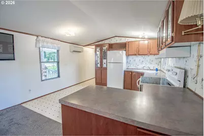 4750 Franklin Blvd #F1, Eugene, OR 97403 - Photo 10