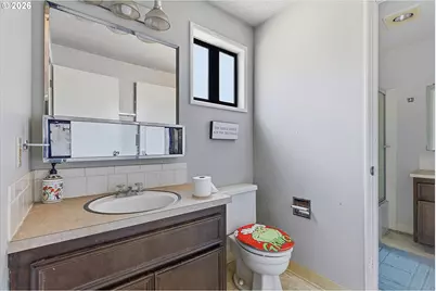 5783 SW 204th Pl, Beaverton, OR 97078 - Photo 18