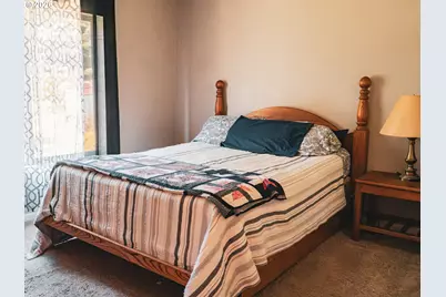 840 SE Mountain View Dr, Cascade Locks, OR 97014 - Photo 20