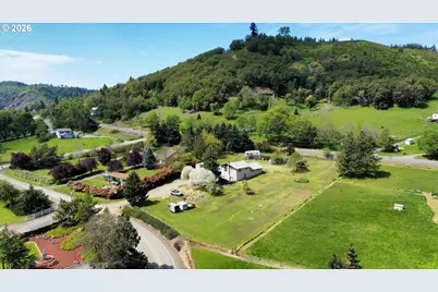 176 Homestead Dr, Myrtle Creek, OR 97457 - Photo 42
