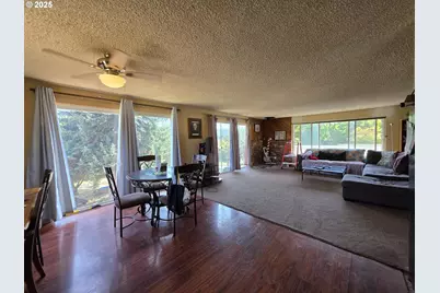 176 Homestead Dr, Myrtle Creek, OR 97457 - Photo 36