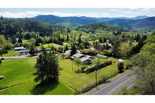 176 Homestead Dr, Myrtle Creek, OR 97457 - Photo 44