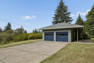 19955 SE Tillstrom Rd, Damascus, OR 97089 - Photo 18