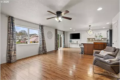 11407 NE 131st Pl, Vancouver, WA 98682 - Photo 8