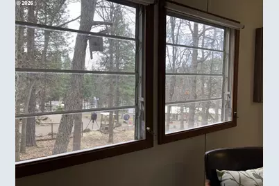 361 Oak Park Ln, Tygh Valley, OR 97063 - Photo 8