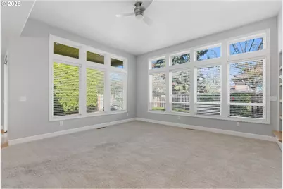 18318 SW Florendo Ln, Beaverton, OR 97007 - Photo 8