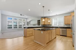 18318 SW Florendo Ln, Beaverton, OR 97007 - Photo 18