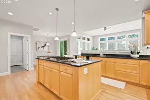 18318 SW Florendo Ln, Beaverton, OR 97007 - Photo 16