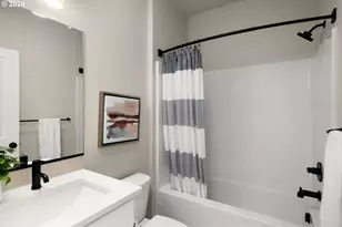 3397 SE Everwood Ln, Hillsboro, OR 97123 - Photo 4