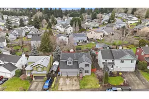 16356 SE Anderegg Pkwy, Damascus, OR 97089 - Photo 2