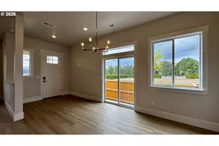 16908 SW Pomelo Dr, King City, OR 97140 - Photo 4