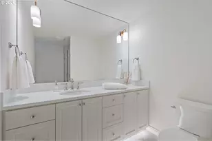 4275 SW Crestwood Dr, Portland, OR 97225 - Photo 20