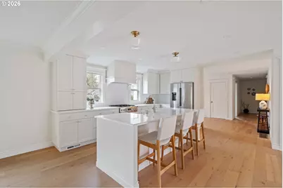 4275 SW Crestwood Dr, Portland, OR 97225 - Photo 8