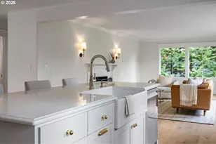 4275 SW Crestwood Dr, Portland, OR 97225 - Photo 10