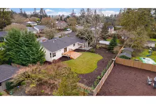 4275 SW Crestwood Dr, Portland, OR 97225 - Photo 26
