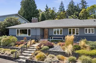 7955 SW 4th Ave, Portland, OR 97219 - Photo 4
