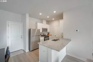 1343 Parkside Ave, Woodburn, OR 97071 - Photo 12