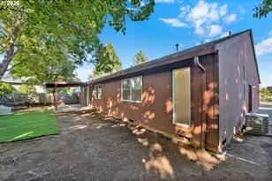 5423 Basin St S, Salem, OR 97306 - Photo 34