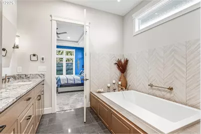 337 SE Kurth Meadow Ave, Salem, OR 97301 - Photo 12