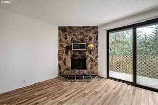 312 Hunington Ave, Eugene, OR 97405 - Photo 12