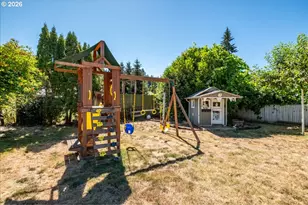 1012 S Water St, Silverton, OR 97381 - Photo 38