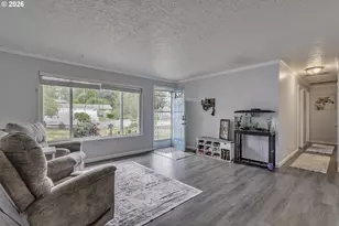 1495 SE Evelyn Ct, Gresham, OR 97080 - Photo 4