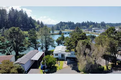 955 NE Mill St #A7, Waldport, OR 97394 - Photo 34