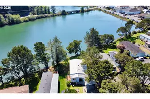 955 NE Mill St, Waldport, OR 97394 - Photo 36