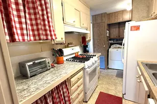 955 NE Mill St, Waldport, OR 97394 - Photo 8