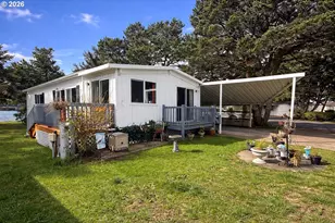 955 NE Mill St, Waldport, OR 97394 - Photo 4