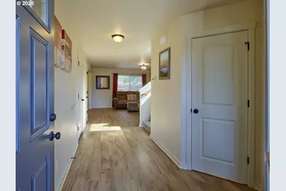 15316 NE 80th St, Vancouver, WA 98682 - Photo 2