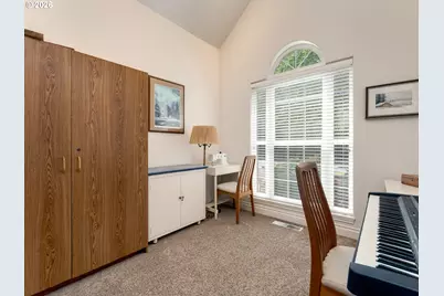 2255 NW Horizon Dr, McMinnville, OR 97128 - Photo 22