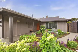 2402 SE Balboa Dr, Vancouver, WA 98683 - Photo 2