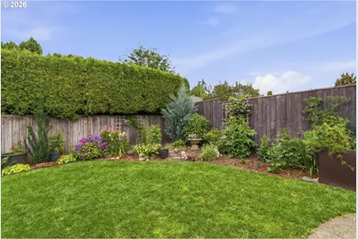 2402 SE Balboa Dr, Vancouver, WA 98683 - Photo 32